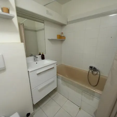 Port Frejus, Joli Bien Equipe, Clima Appartement