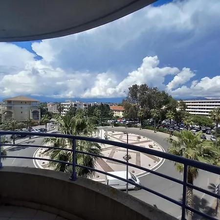 Port Frejus, Joli Bien Equipe, Clima Appartement *